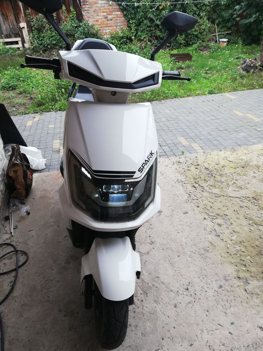 електроскутер Spark 1,5 кВт