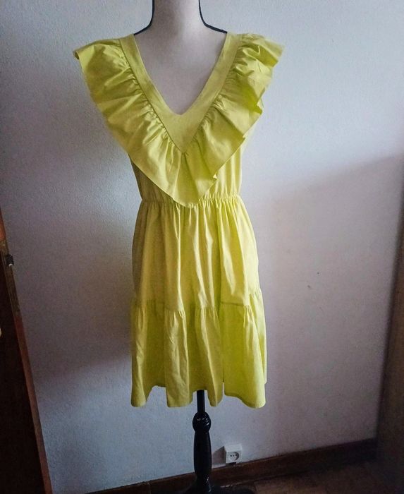 Vestido  chique e elegante para os dias mais frescos