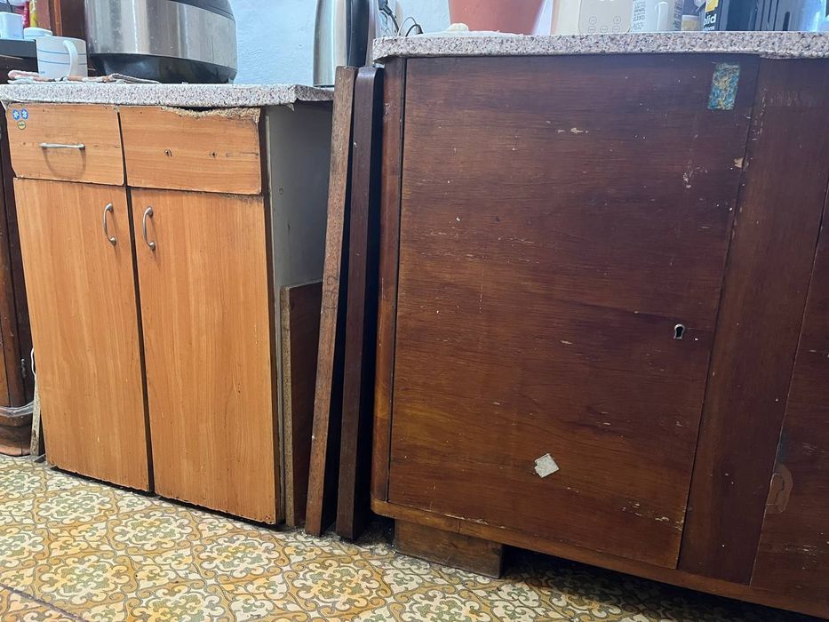 Меблі, полка, стіл, тумба