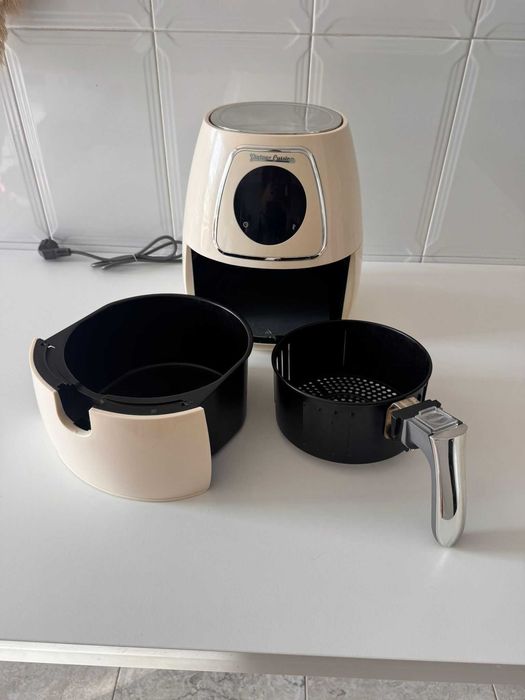 Fritadeira Airfryer Vintage Cuisine Creme – 2,8L / 1300W