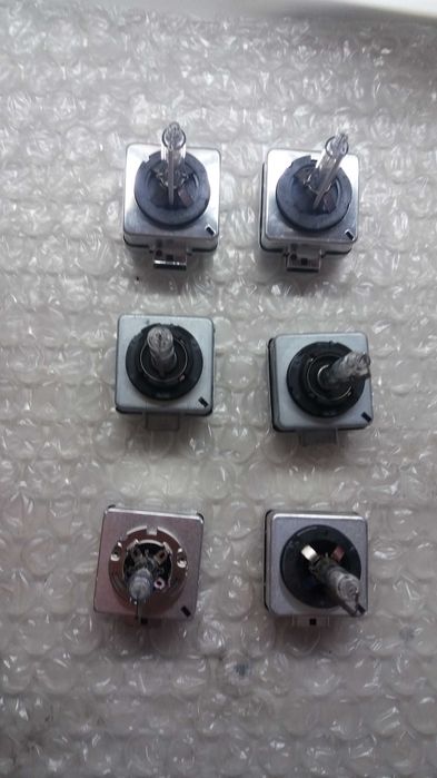 Par de Lâmpadas Xénon Premium – D1S | D2S | D3S | D4S | D8S (NOVAS)