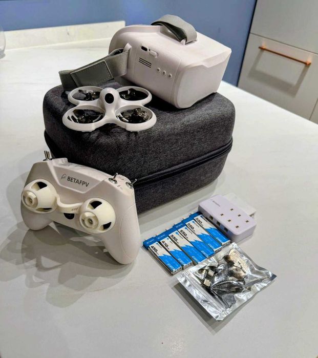 BETAFPV CETUS PRO KIT plus dodatki mało używany