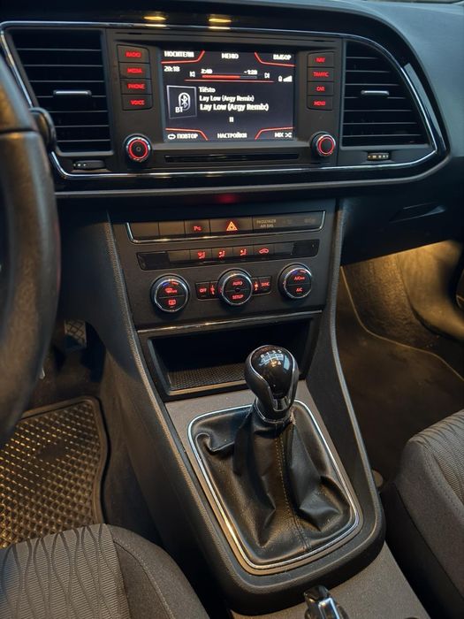 Seat Leon 2014р. 1.6 diesel