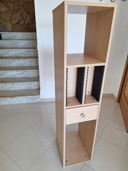 Mobilia usada e em bom estado