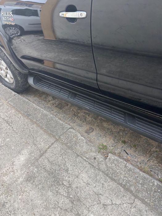 Toyota Hilux 3.0 D-4D Tracker — Cabine Dupla 4x4