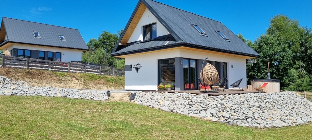 Domek w górach z kominkiem