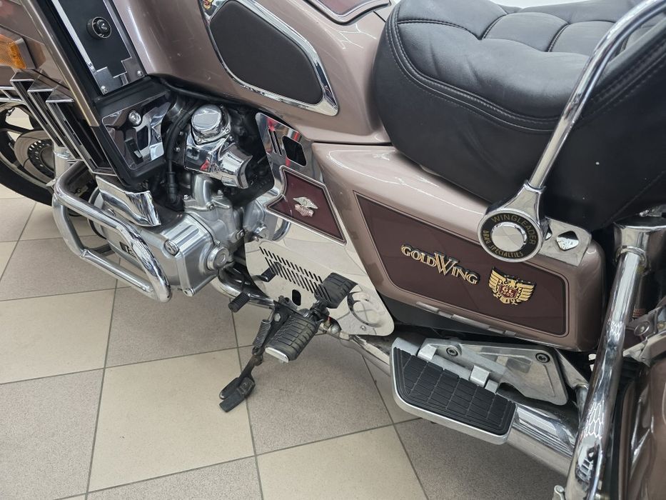 Honda GL1200  Goldwing ASPENCADE