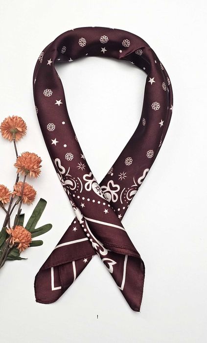 Bordowa apaszka chusta na szyję we wzór Paisley łezki