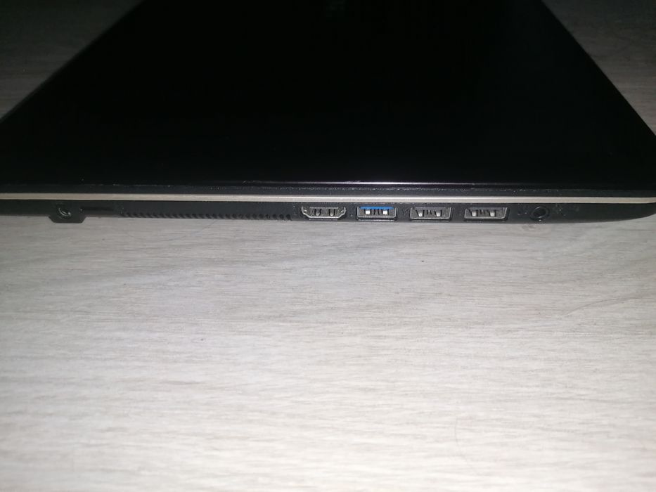 Ноутбук ASUS VivoBook X540UB