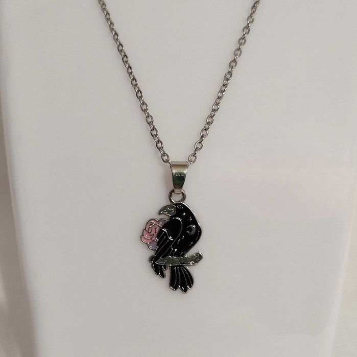 N158 Naszyjnik Łańcuszek z zawieszką Wrona Handmade