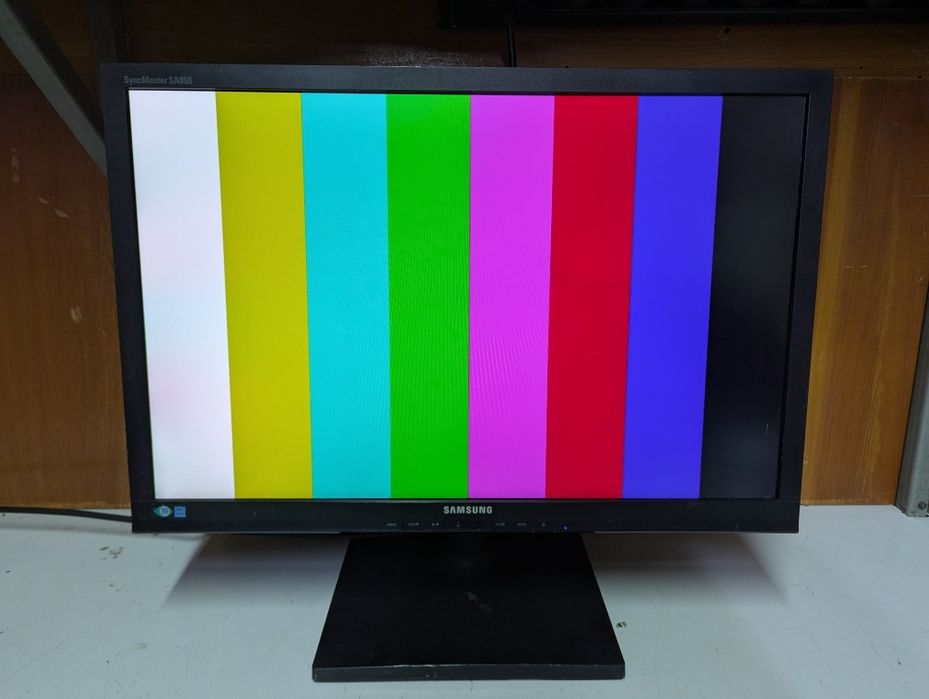 Монітор 2K 27" Samsung SyncMaster SA850 дефект
