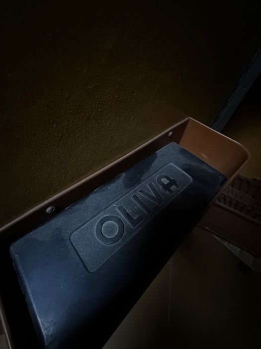 Maquina de custura Oliva