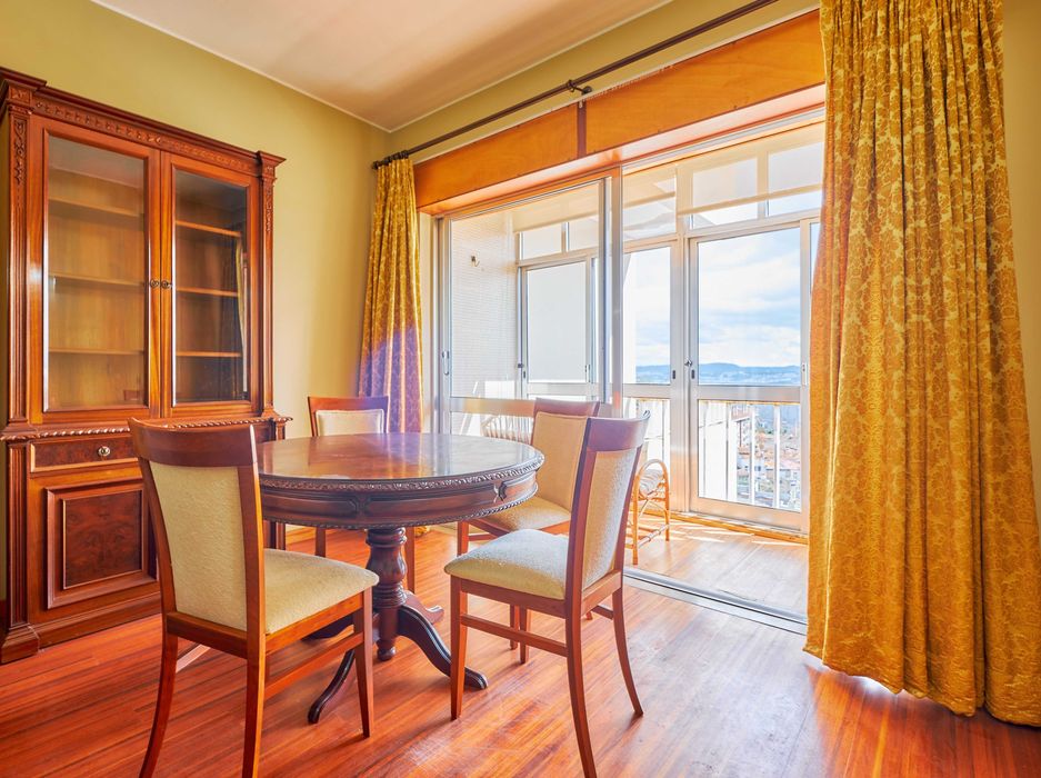 Apartamento T3 Mobilado