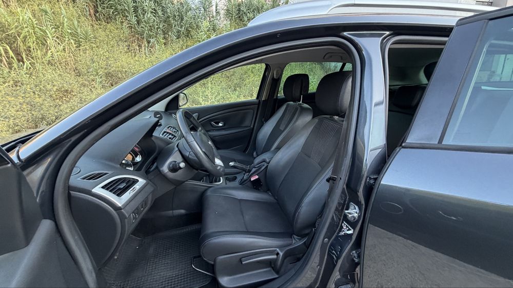 Renault Mégane — fotografia 8