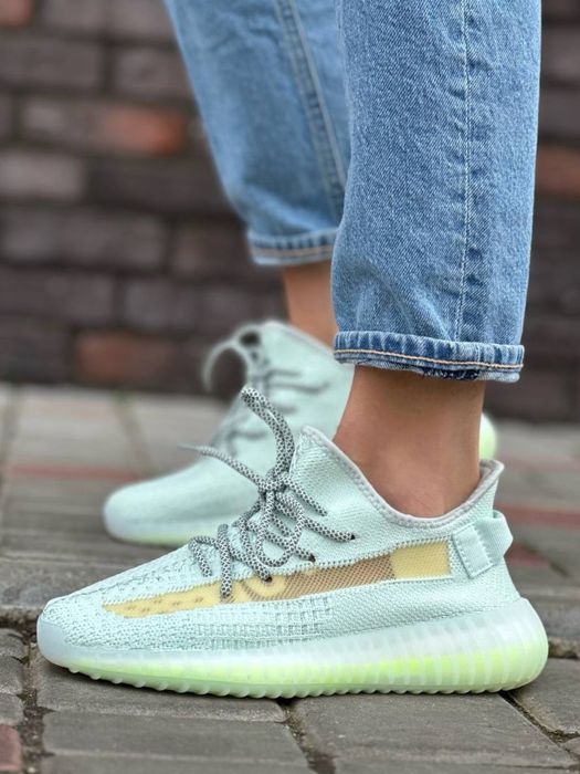 Женские Adidas Yeezy Boost 350, изи буст 350, yezzy boost 350, изики