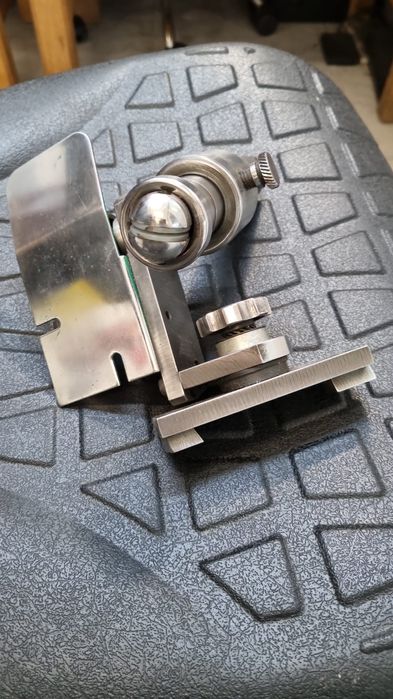 Punho de cravação.