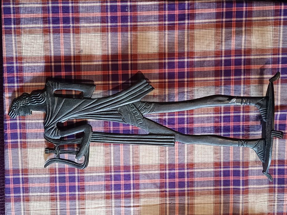 Estatua estatueta feita a mão em bronze decoraçao