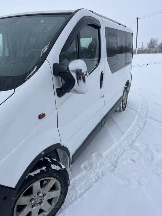 Nissan Primastar original