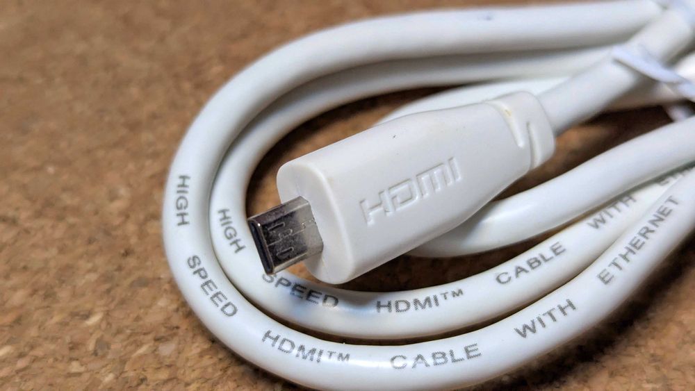 Кабель Micro HDMI на HDMI для Raspberry Pi 4, білий (1 метр)