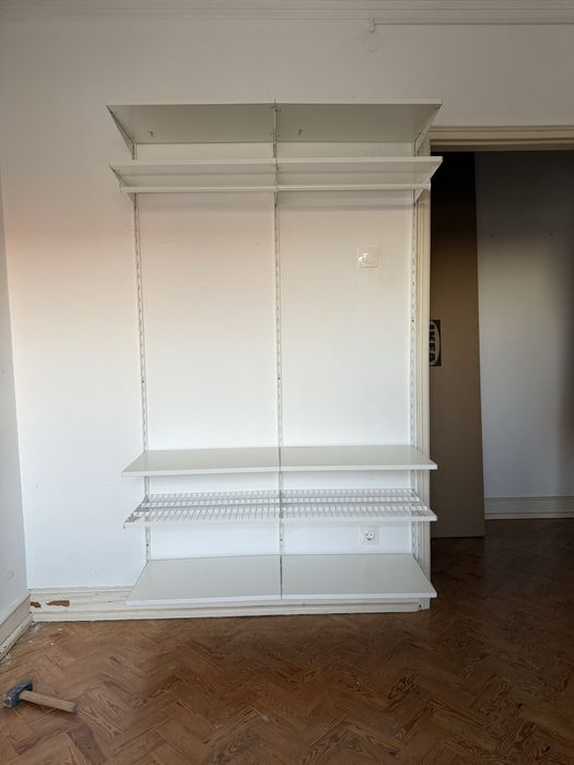 Estrutura de Roupeiro IKEA BOAXEL 122x42x198 cm