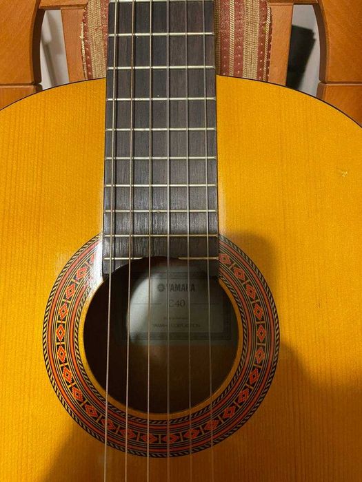 Gitara Yamaha C40
