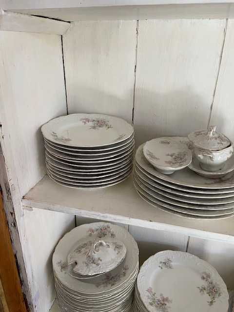 Servicio de louca antigo