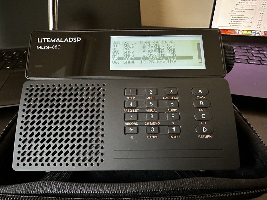 Radio SDR MLite-880 (Malahiteam)