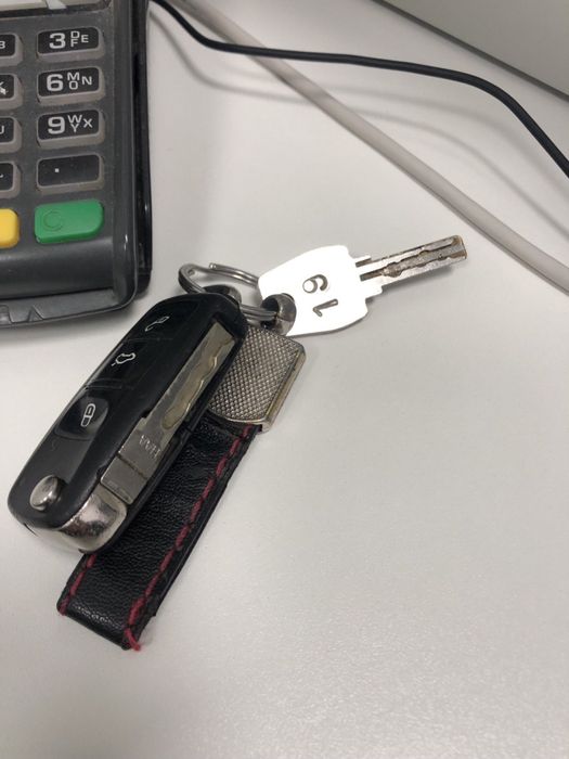 Загубився ключ від машини