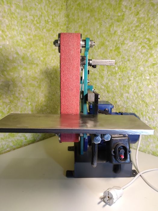 Гріндер стрічковий