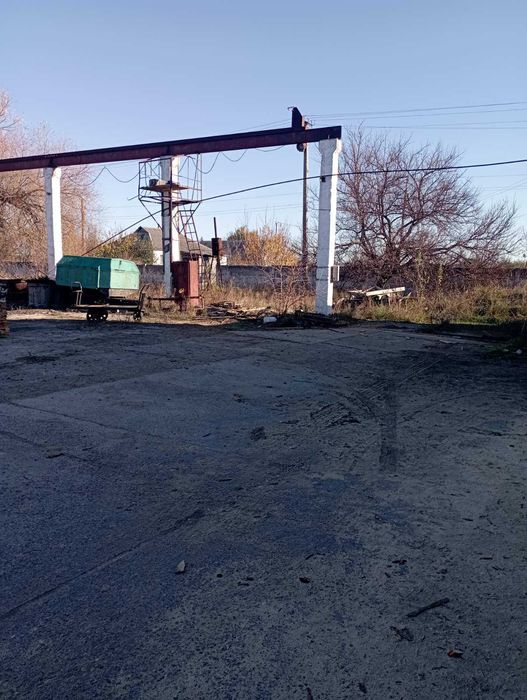 Продається комерційне приміщення с.Білозіря  вул .Стрижаченка буд.64.