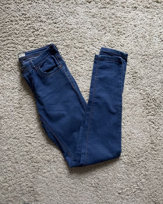 Niebieskie jeansy Pull & Bear XS, 34