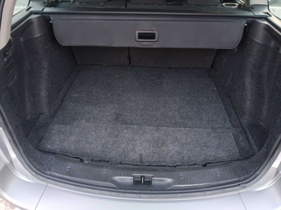 Renault megane 1.4 16v com GPS