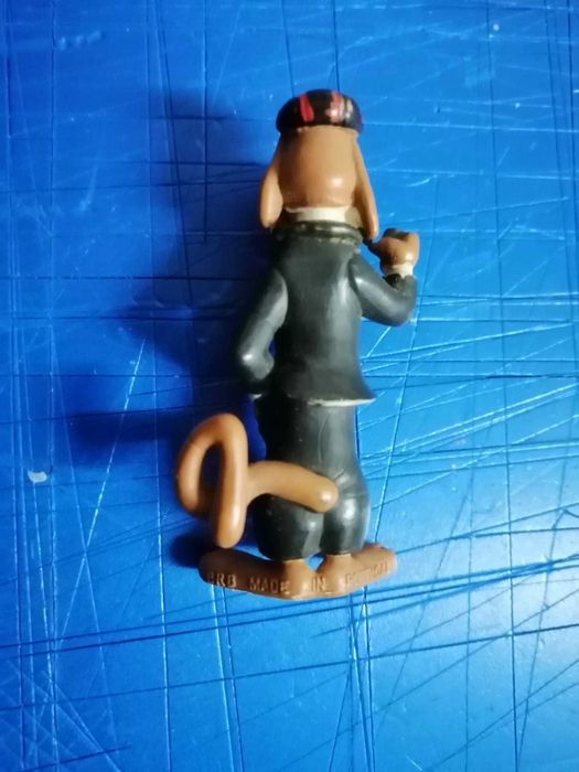 Willy Fog - Inspetor - Figura em PVC - Maia Borges