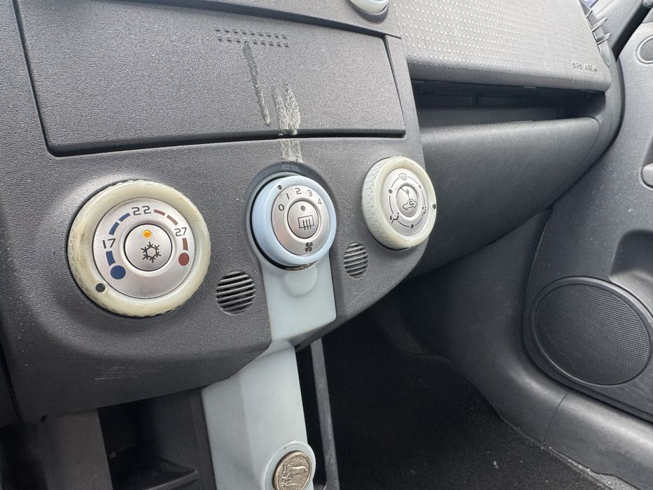 Mitsubishi colt 1.1