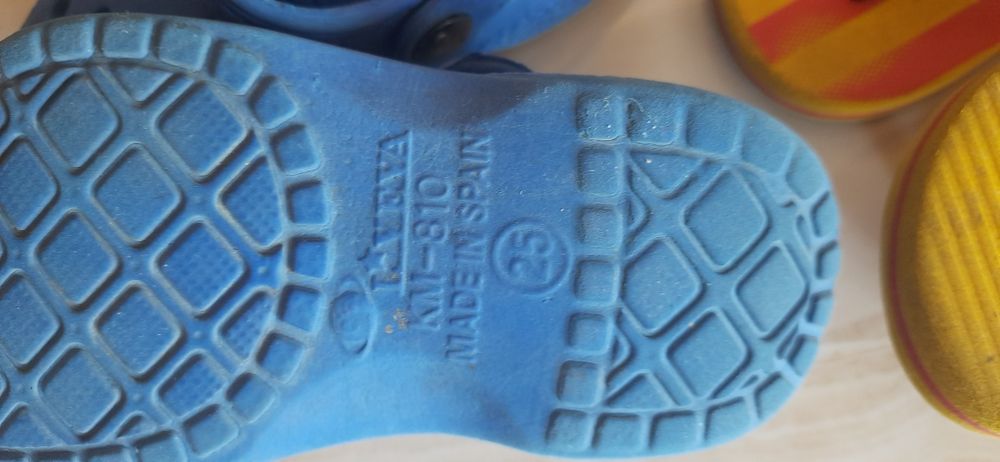 Босоножки FCBARCELONA, Кроксы