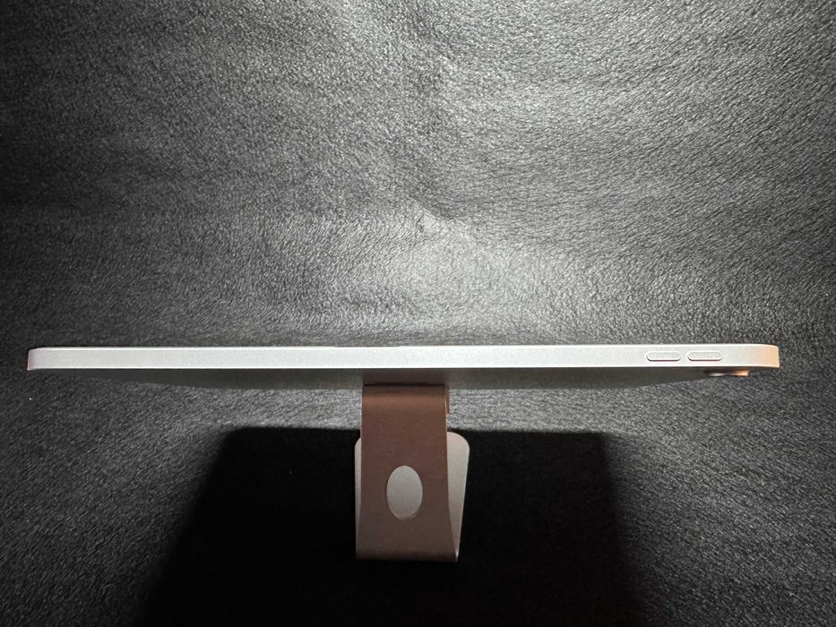 Tablet Apple iPad (10th Gen) Wi-Fi 10,9" 4 GB/64 GB Silver 2022 | 99%