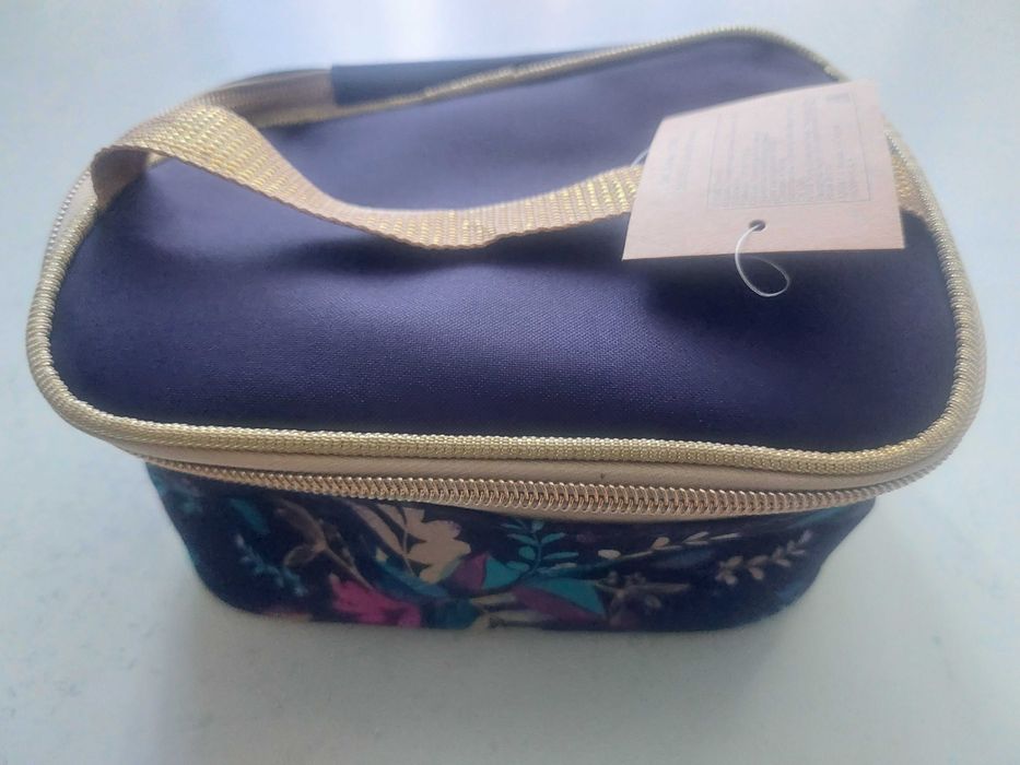 Kosmetyczka kuferek z zamkiem Yves Rocher La Gacilly France NOWA z70zł