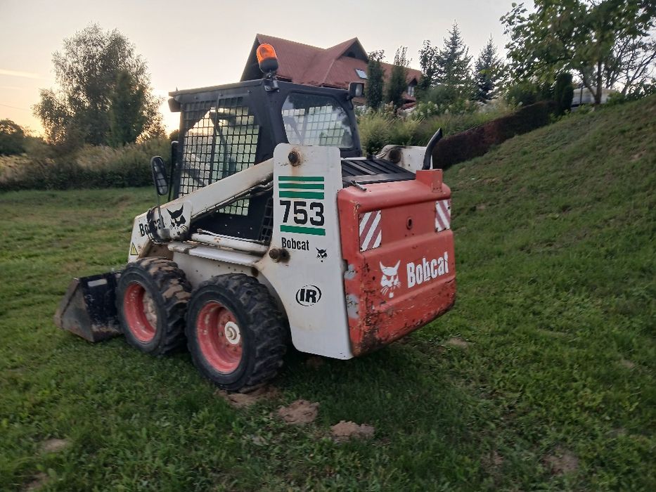 Bobcat 753 rok 2001