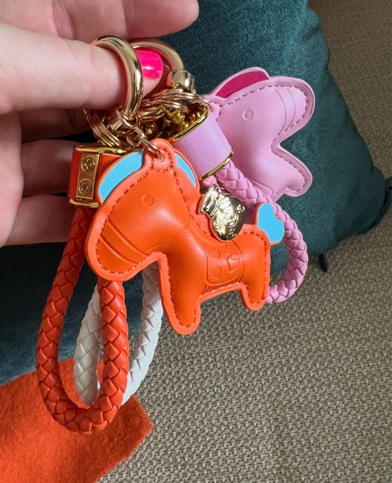 Брелок лошадка на сумку ключи