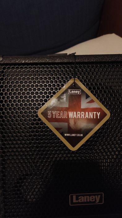 Комбік Laney CXP - 108: 9 000 грн. - Комбоусилители Львов на Olx