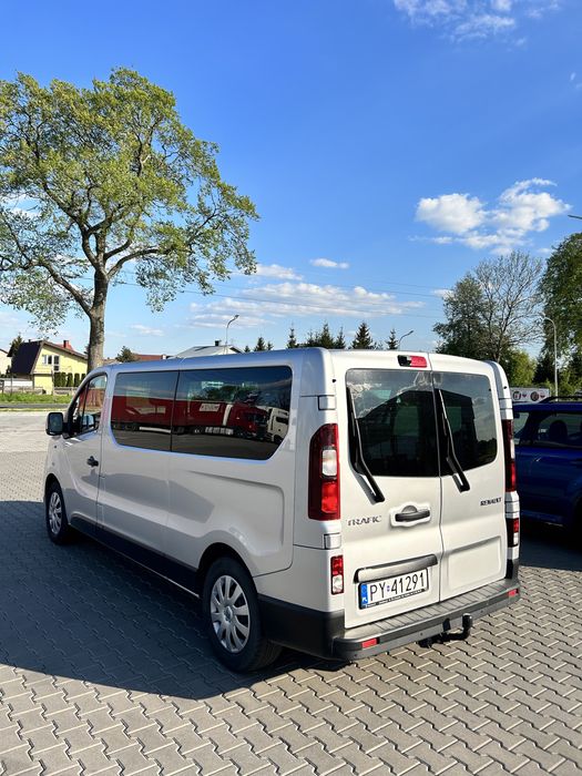 Wynajem bus 9 osobowy, wypożyczalnia 9 os. Bez limitu kilometrów 24/7