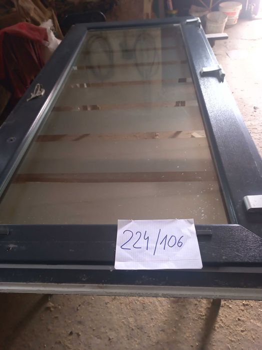 Drzwi wejściowe aluminiowe + okno