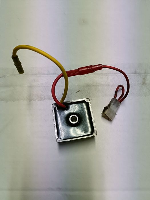 Regulator napięcia do traktorek kosiarka Stiga mtd silnik Briggs