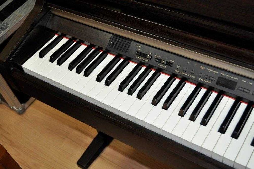 Pianino elektroniczne Yamaha CLP 950
