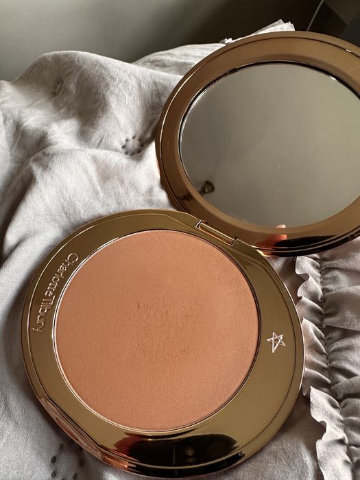 Charlotte tilbury bronzer 02