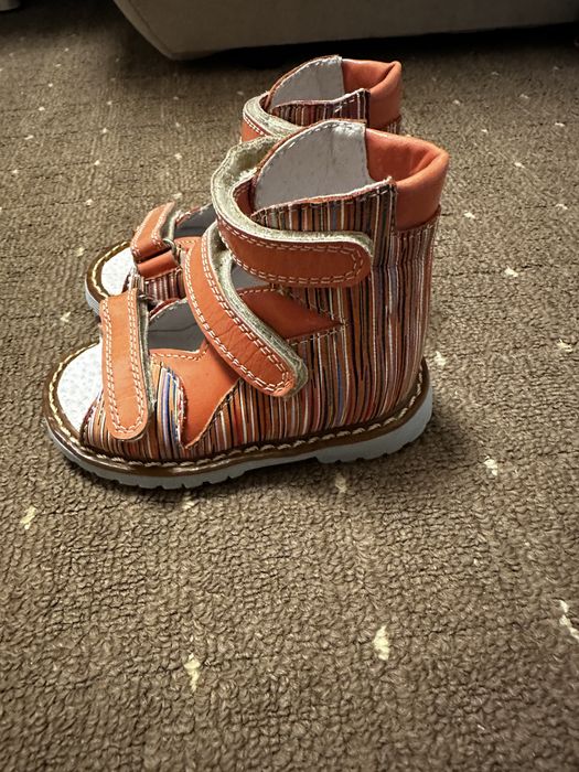 Ортопедичні босоніжки 12 см стілька, нові