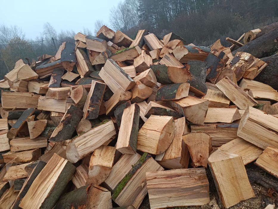 Drewno kominkowo-opałowe- cięte na każdy wymiar!