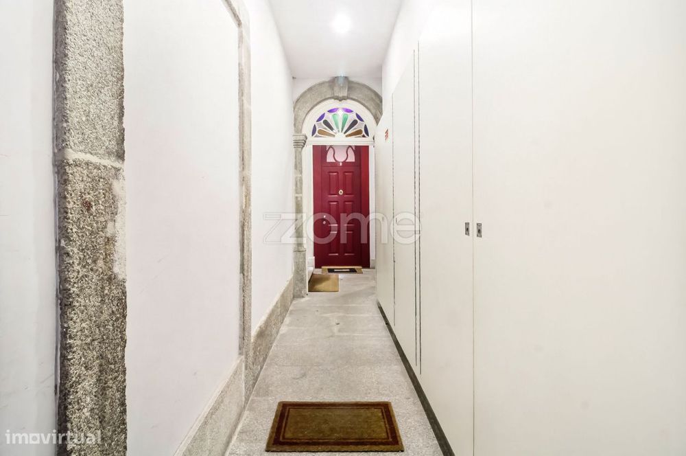 Apartamento T1 na rua do Bonfim