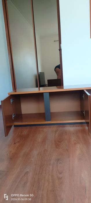 TV  consola negociável