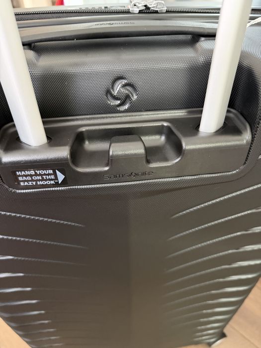 Чемодан, валіза Samsonite
